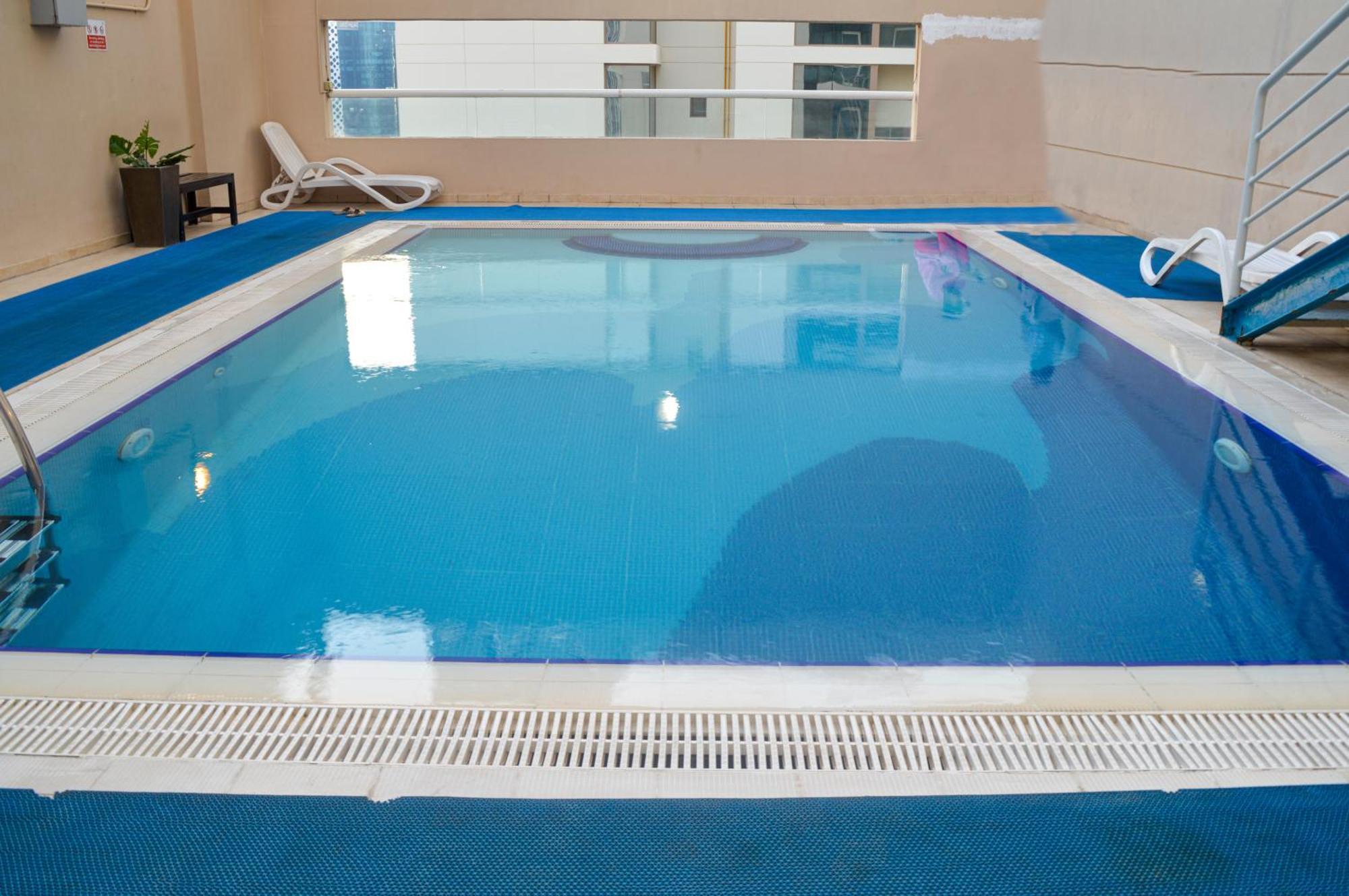 Luxury One-bedroom With Partial Burj Khalifa View - By Sqtourism *